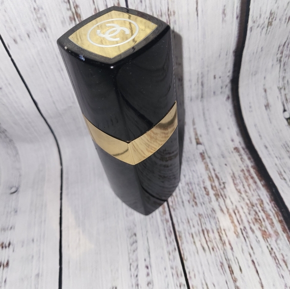 Chanel perfume 🌼 - Picture 2 of 6